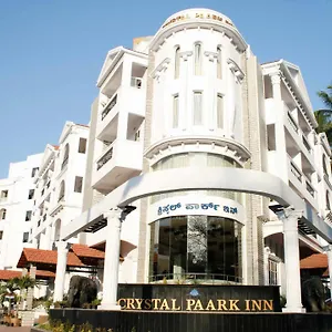 Hotel Crystal Paark